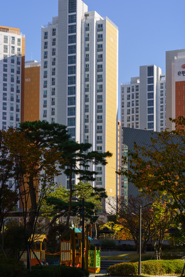 An Apartment in Seoul